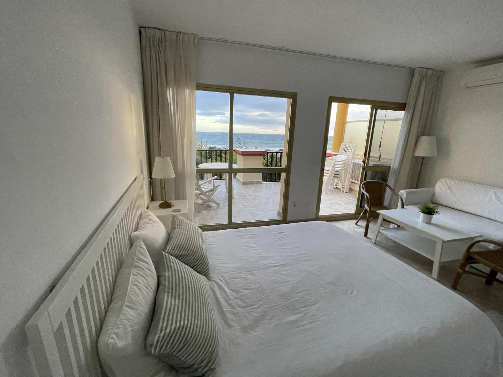 Estudio Con Insuperables Vistas Al Mar: Aparcamiento Marbella Exterior photo