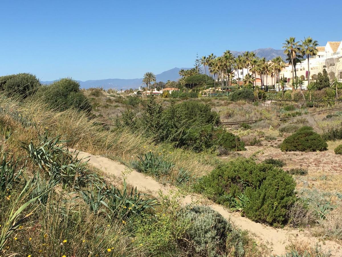 Estudio Con Insuperables Vistas Al Mar: Aparcamiento Marbella Exterior photo